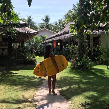Pesangan Surfcamp Hotel Siargao Bagian luar foto