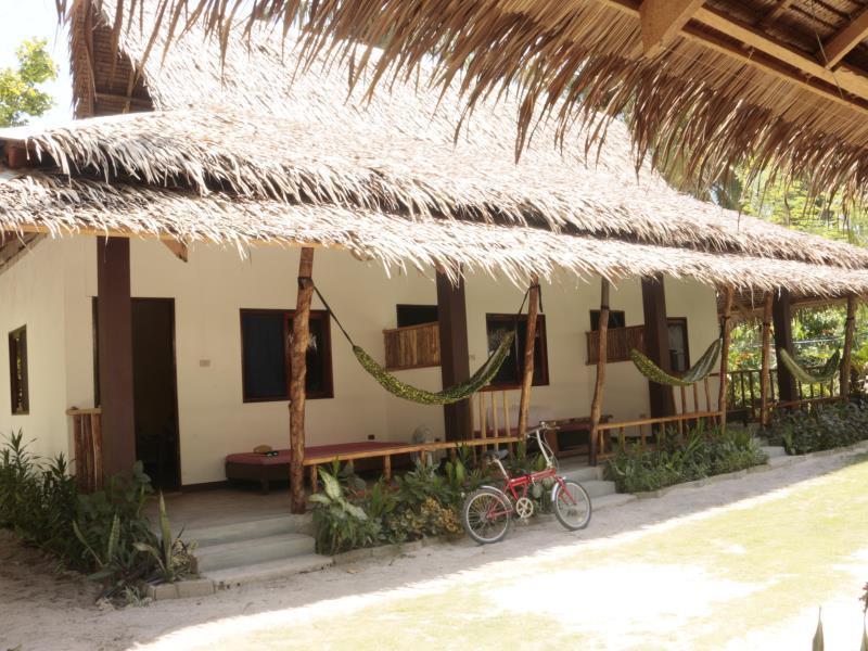 Pesangan Surfcamp Hotel Siargao Bagian luar foto